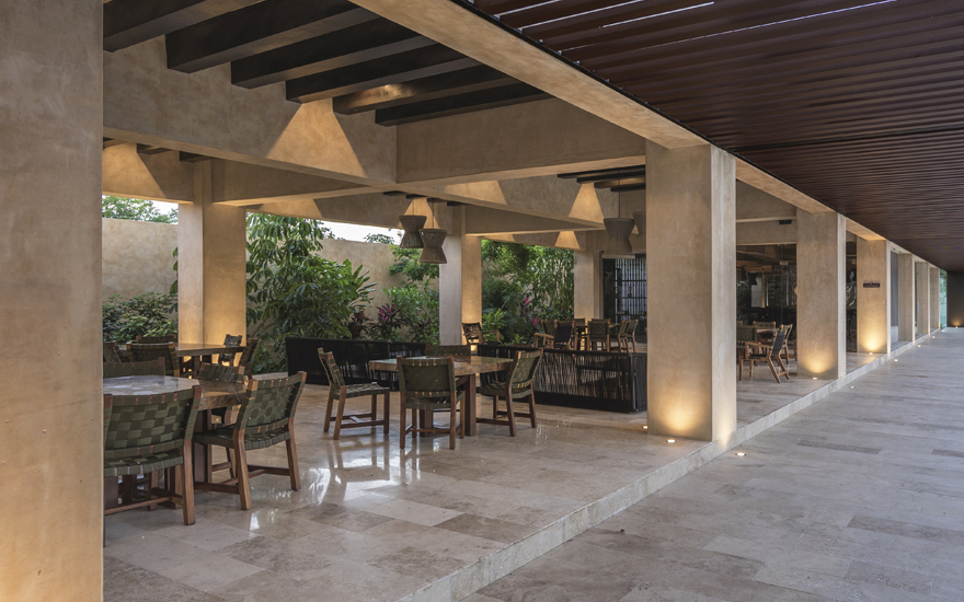 EL CORTIJO - CASA CLUB