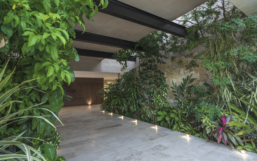 EL CORTIJO - CASA CLUB